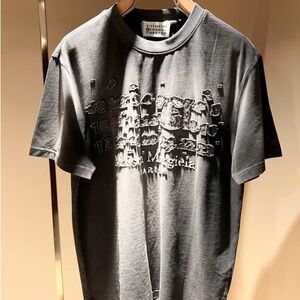 Gray Artistic Graphic Short Sleeve Tee